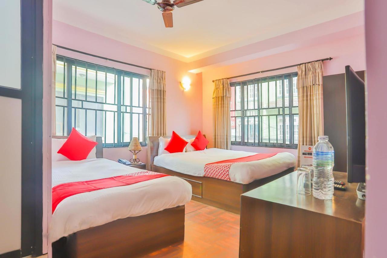 Oyo 720 Lekali Homes And Restaurant Kathmandu Exteriör bild
